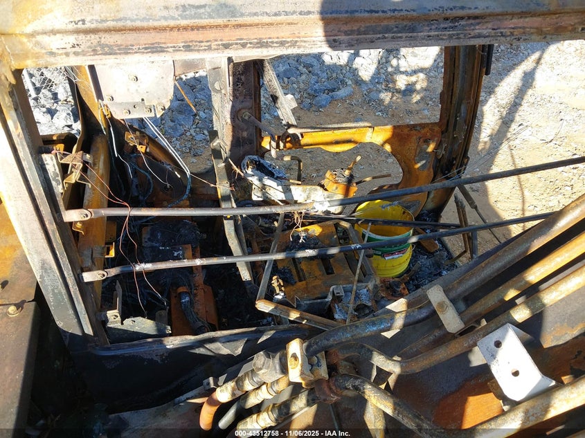 1FF210GXCJF526287 2018   photo no. 5