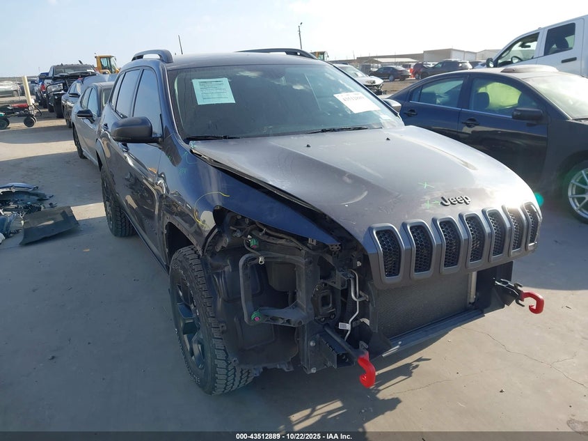 JEEP CHEROKEE TRAILHAWK 4X4