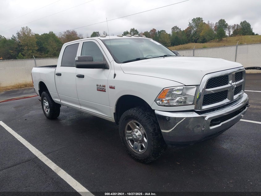 RAM 2500 TRADESMAN 4X4 6 4 BOX