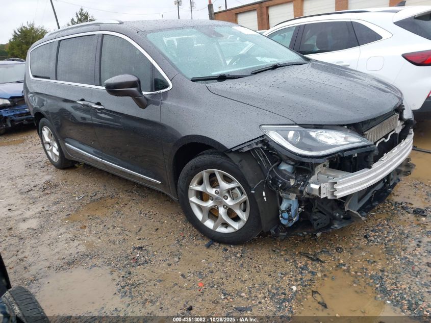 CHRYSLER PACIFICA TOURING L PLUS