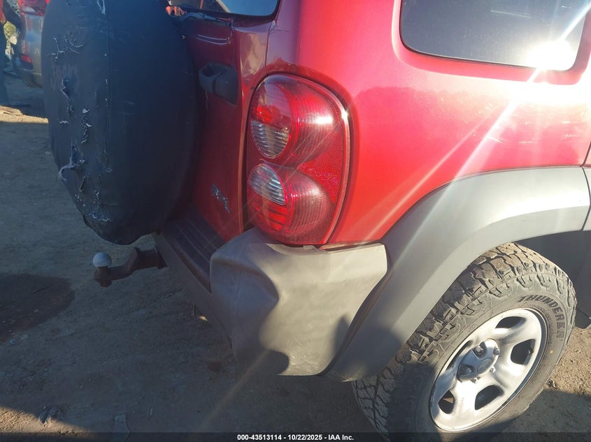 1J4GL48K07W647924 2007 JEEP LIBERTY (NORTH AMERICA) photo no. 12