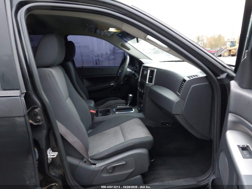 1J8GR48K58C139190 2008 JEEP GRAND CHEROKEE photo no. 17