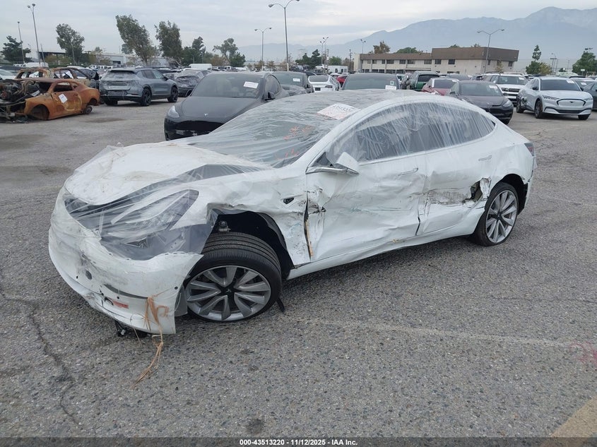 Vin: 5yj3e1ea0lf634341, lot: 44008201, tesla model 3 standard range plus rear-wheel drive/standard range rear-wheel drive 20202