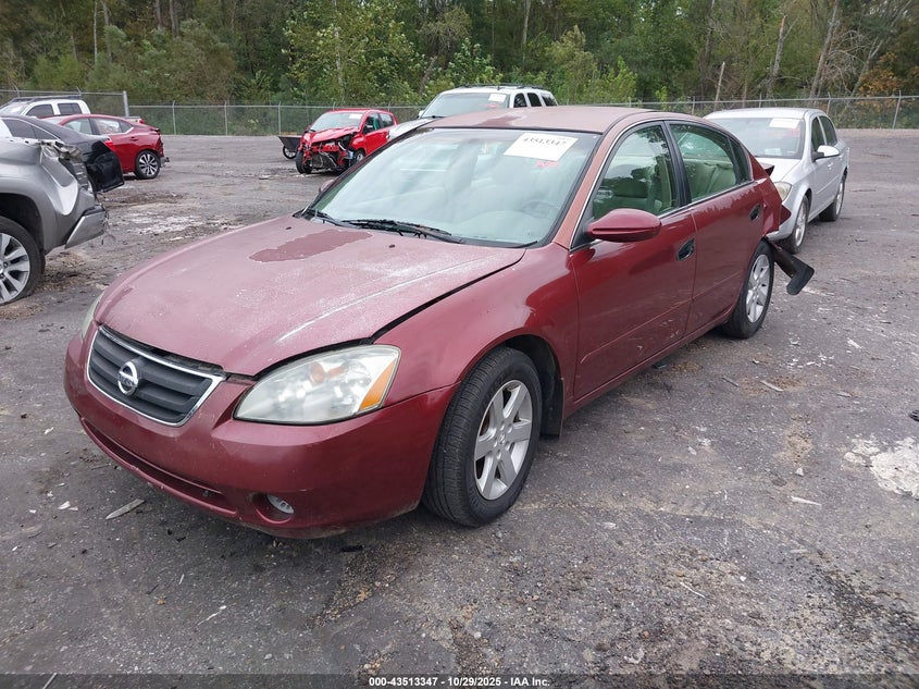 1N4AL11D72C134451 2002 NISSAN ALTIMA photo no. 2