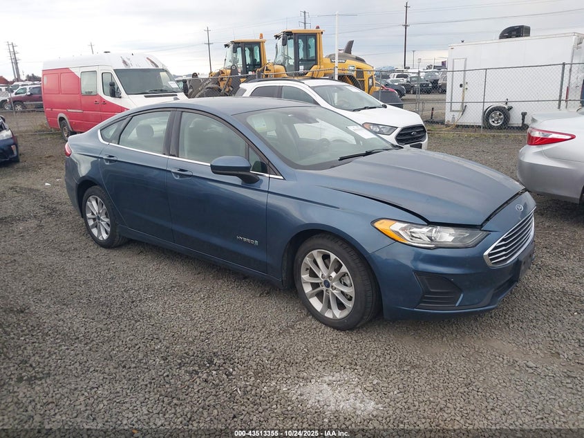 FORD FUSION HYBRID SE