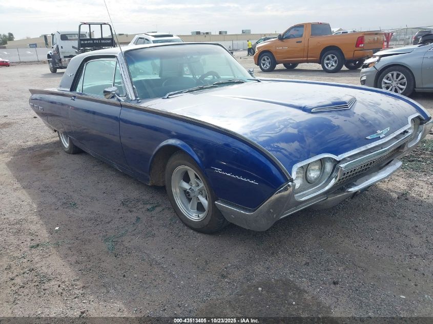 2Y83Z148021 FORD THUNDERBIRD Photo 1