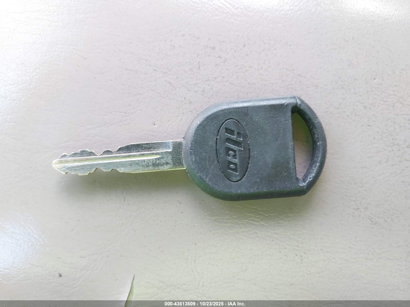 2006 Mercury Mariner Luxury/Premier VIN: 4M2YU56116DJ06795 Lot: 43513509