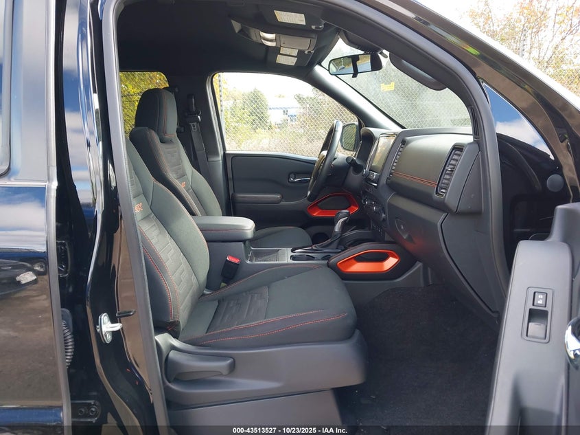 2023 NISSAN FRONTIER PRO-4X 4X4 1N6ED1EK6PN613986