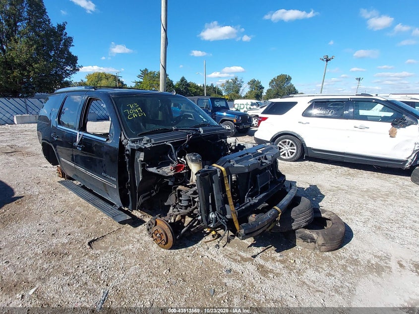 CADILLAC ESCALADE PREMIUM