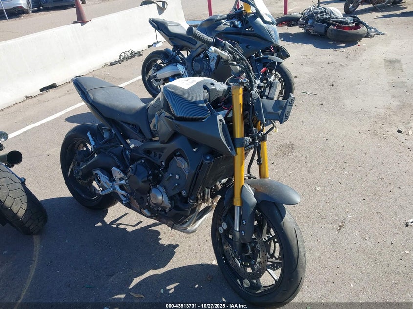 2014 YAMAHA FZ09 C - JYARN33Y6EA000190