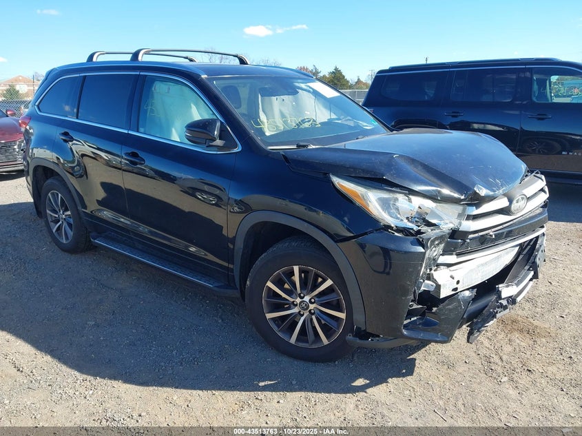 2017 TOYOTA HIGHLANDER XLE - 5TDJZRFH5HS522188