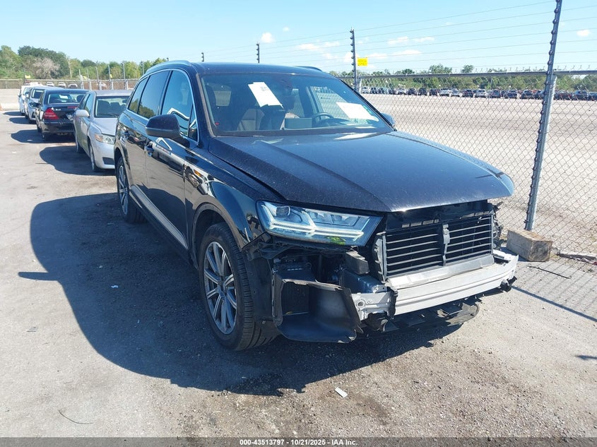 AUDI Q7 3.0T PREMIUM