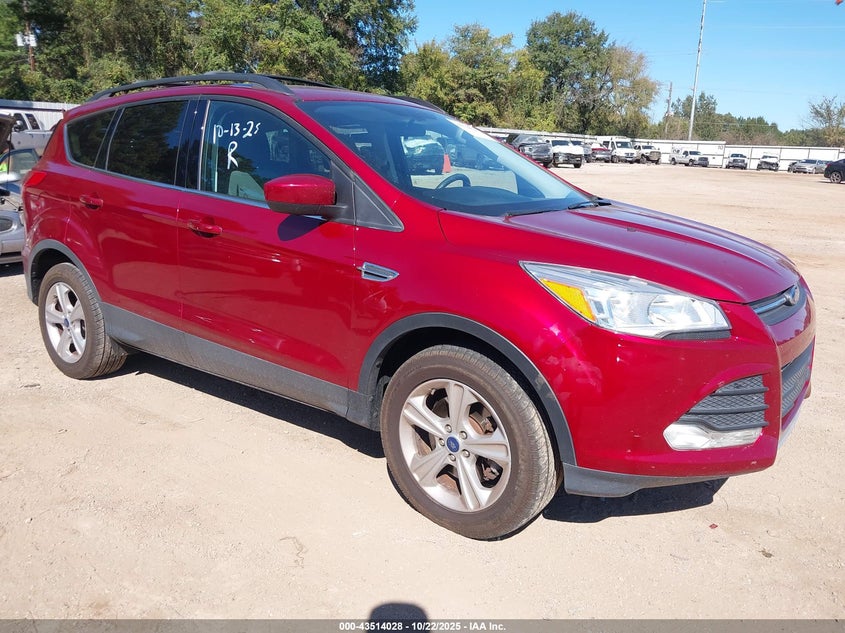 2015 FORD ESCAPE SE - 1FMCU9G95FUB35644