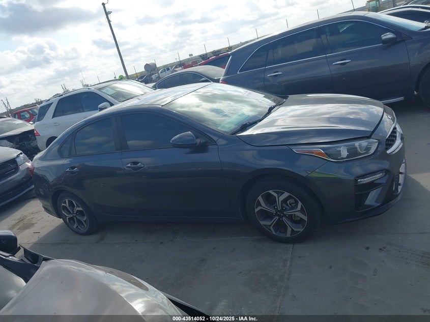 2019 Kia Forte Lxs VIN: 3KPF24AD1KE114578 Lot: 43514052