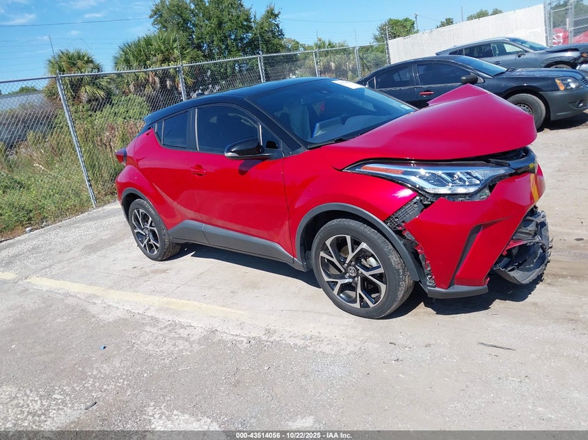 TOYOTA C-HR XLE