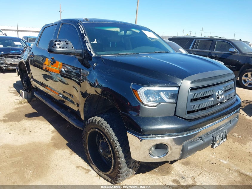 TOYOTA TUNDRA GRADE 5.7L V8