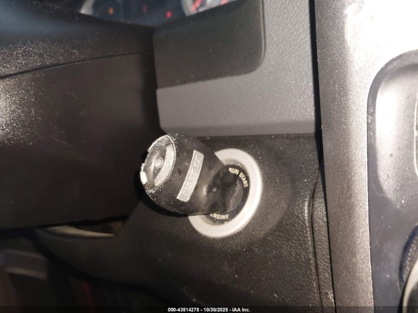 2015 Ram 1500 Express VIN: 1C6RR7FG0FS597147 Lot: 43514278