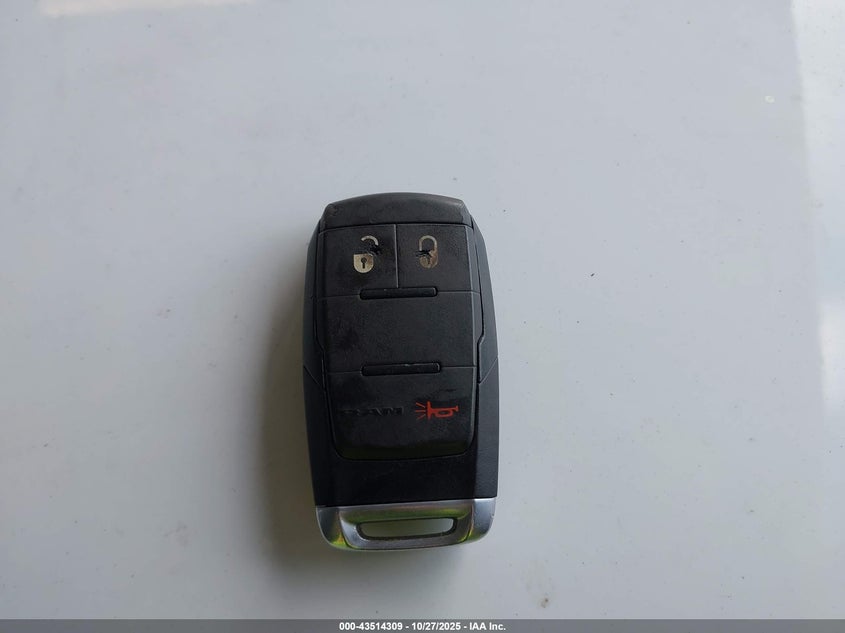 2020 Ram 3500 Tradesman 4X4 8' Box VIN: 3C63RRGL2LG176983 Lot: 43514309