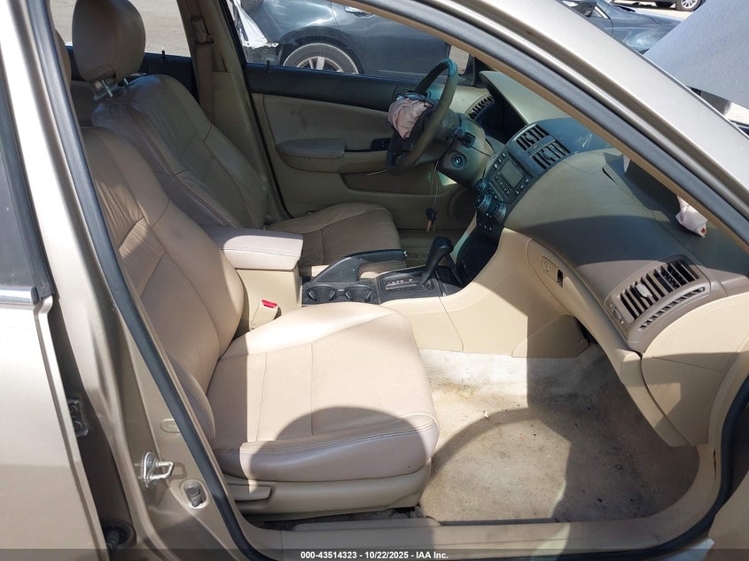 1HGCM56333A106846 2003 HONDA ACCORD photo no. 5