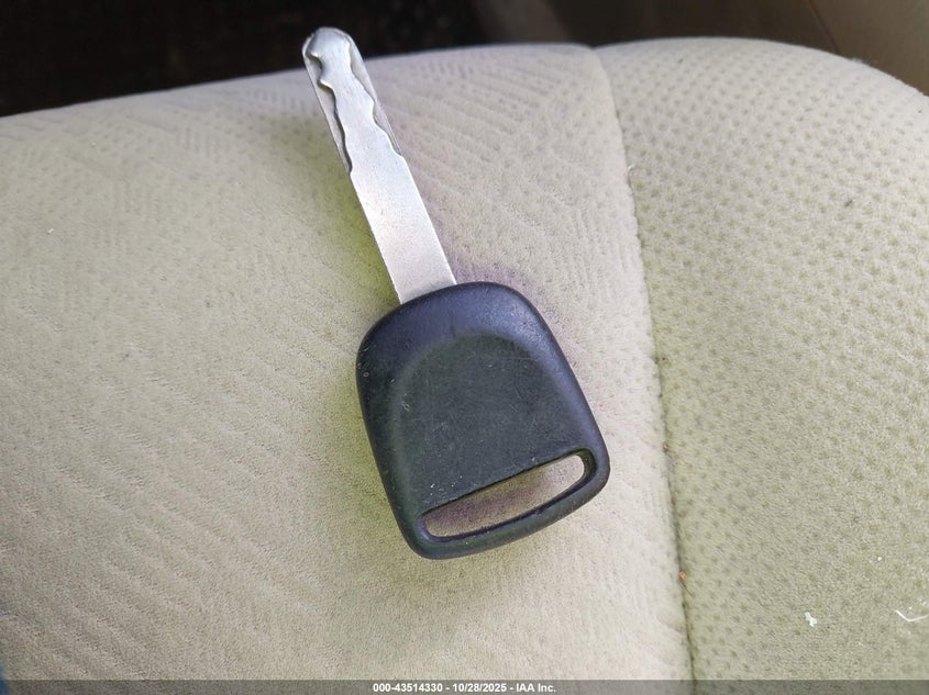 2004 Honda Civic Lx VIN: 1HGEM22544L074204 Lot: 43514330