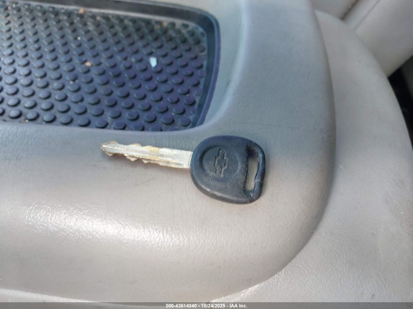 2005 Chevrolet Tahoe Z71 VIN: 1GNEC13T25R216676 Lot: 43514340