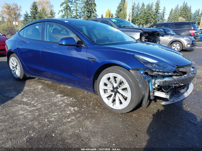 TESLA MODEL 3 LONG RANGE DUAL MOTOR ALL-WHEEL DRIVE