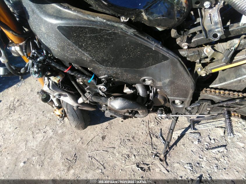 2005 Kawasaki Ninja Zx 10R VIN: JKAZXCC105A026313 Lot: 43514424