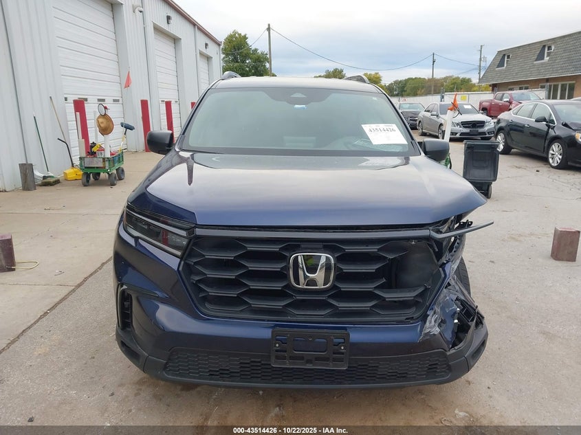 2023 HONDA PILOT 2WD SPORT 5FNYG2H39PB016055