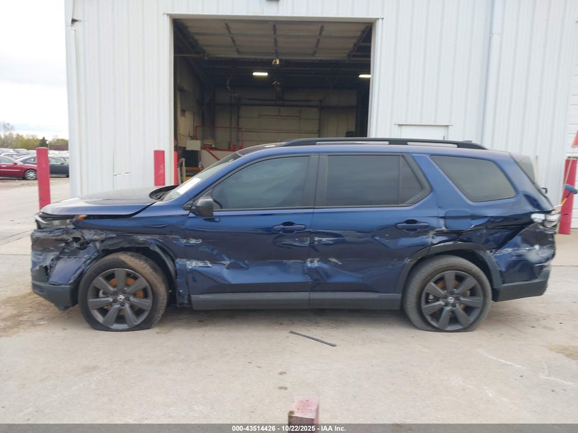 2023 HONDA PILOT 2WD SPORT 5FNYG2H39PB016055
