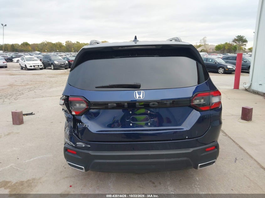 2023 HONDA PILOT 2WD SPORT 5FNYG2H39PB016055