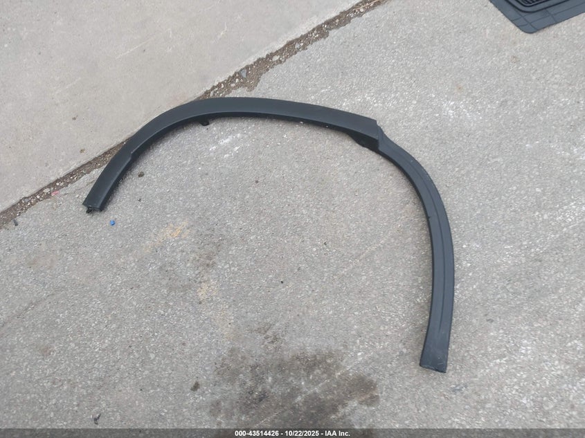 2023 HONDA PILOT 2WD SPORT 5FNYG2H39PB016055