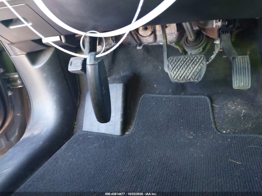 2014 NISSAN PATHFINDER SV 5N1AR2MN5EC630853