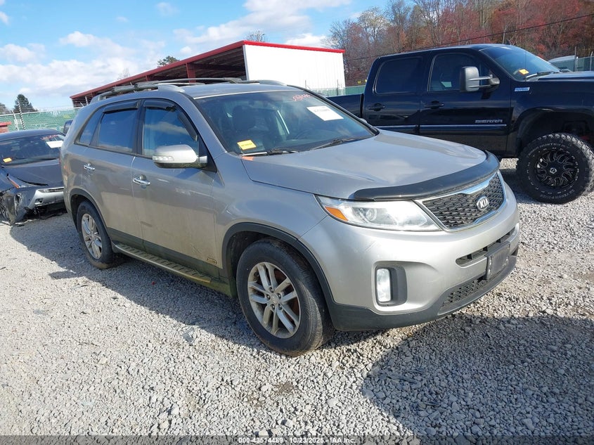 2014 KIA SORENTO LX - 5XYKTCA63EG446147