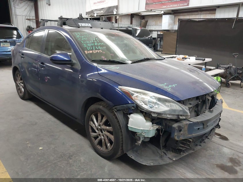 MAZDA 3 I GRAND TOURING