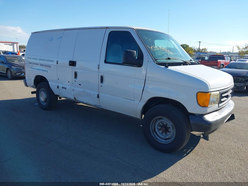 2004 Ford E-350 Super Duty white van gasoline 1FTSE34L14HB39643 photo #1