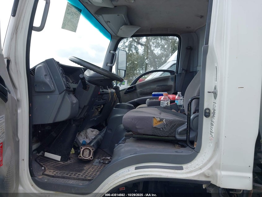 2014 Isuzu Npr Hd Dsl Reg At VIN: JALC4W163E7001759 Lot: 43514562