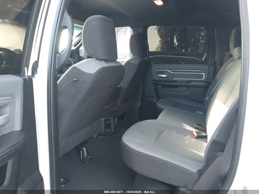 2022 Ram 3500 Big Horn 4X4 8' Box VIN: 3C63RRHL7NG291435 Lot: 43514571