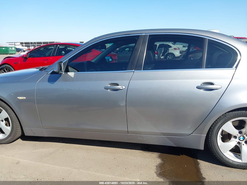 WBANA53555B863327 2005 BMW 5ER photo no. 14