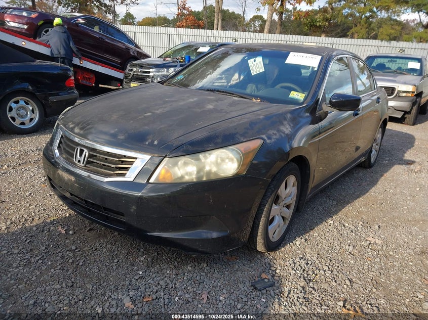 1HGCP26808A051801 2008 HONDA ACCORD photo no. 2