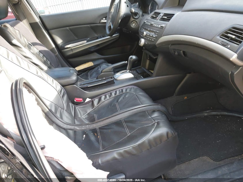 1HGCP26808A051801 2008 HONDA ACCORD photo no. 5