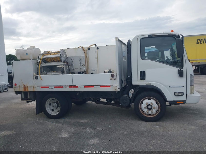 2014 Isuzu Npr Gas Reg VIN: 54DC4W1B6ES802418 Lot: 43514629