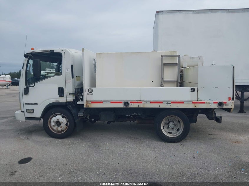 2014 Isuzu Npr Gas Reg VIN: 54DC4W1B6ES802418 Lot: 43514629