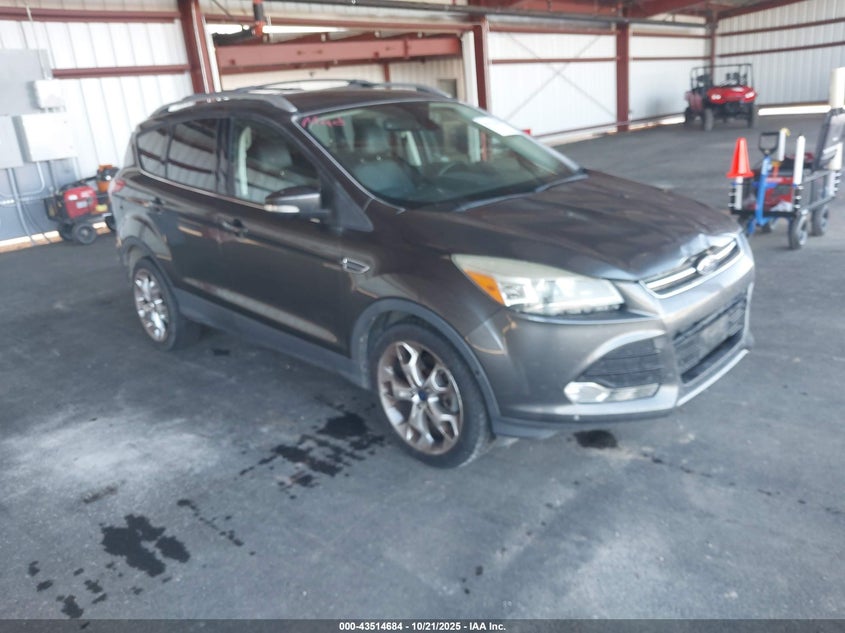FORD ESCAPE TITANIUM