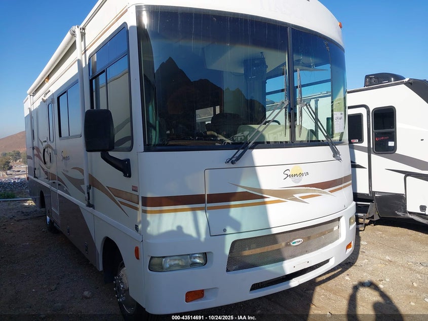 1F6MF53Y860A08485 2006 Ford F550 Super Duty Stripped Chass auction photo 1