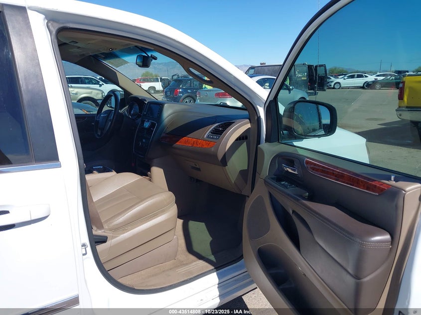 2015 CHRYSLER TOWN & COUNTRY TOURING 2C4RC1BG2FR620085