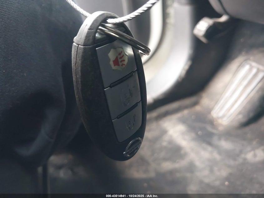 2017 NISSAN MURANO S 5N1AZ2MG7HN169696