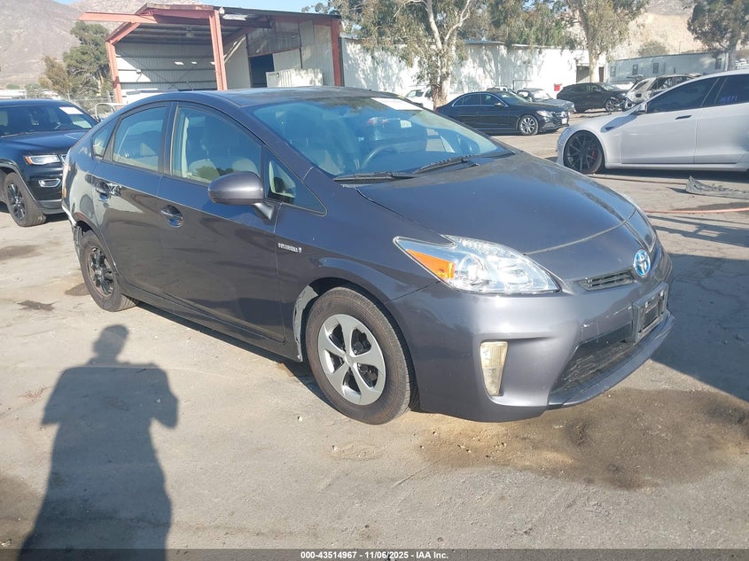 TOYOTA PRIUS TWO