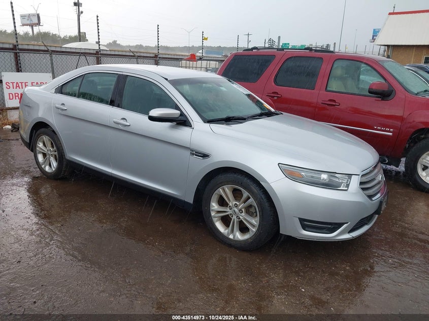 FORD TAURUS SEL