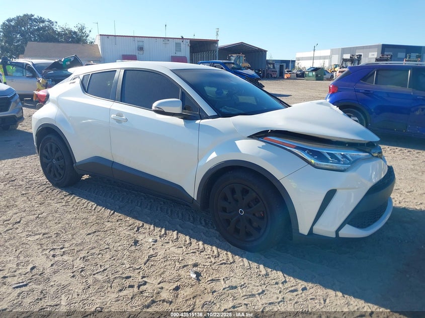 TOYOTA C-HR LE