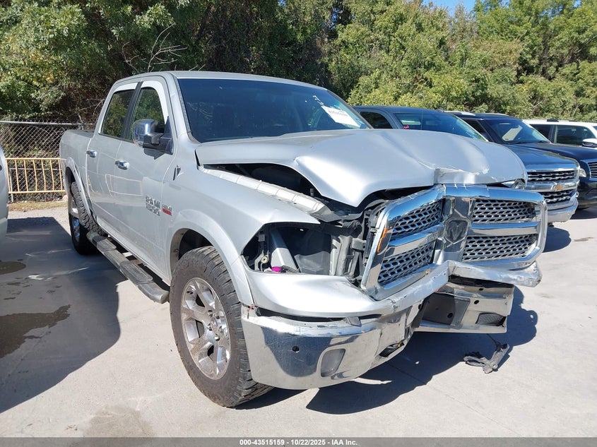 RAM 1500 LARAMIE 4X4 5 7 BOX